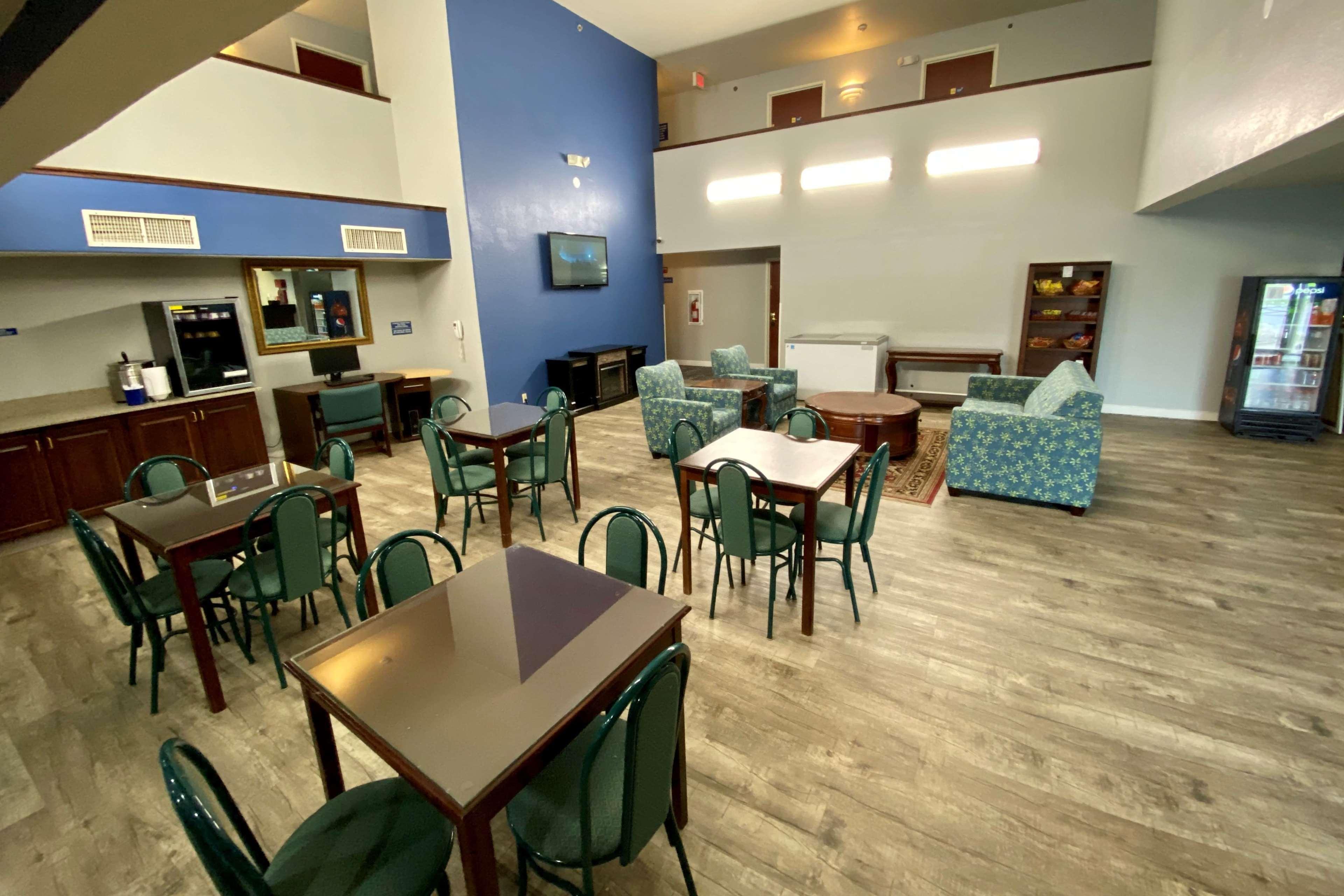 Baymont By Wyndham Swanton Hotel Luaran gambar